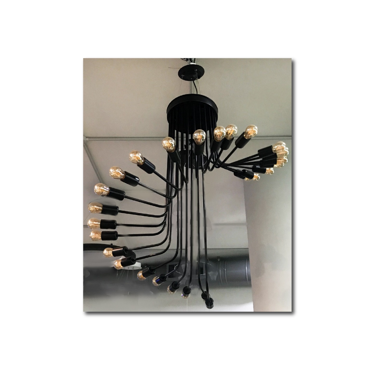 Chandelier With 26 Lamps, SK253